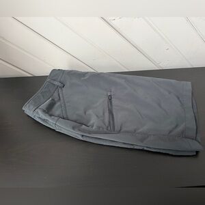 OOBE Women’s Bermuda Flat Front Black Shorts Sz 4